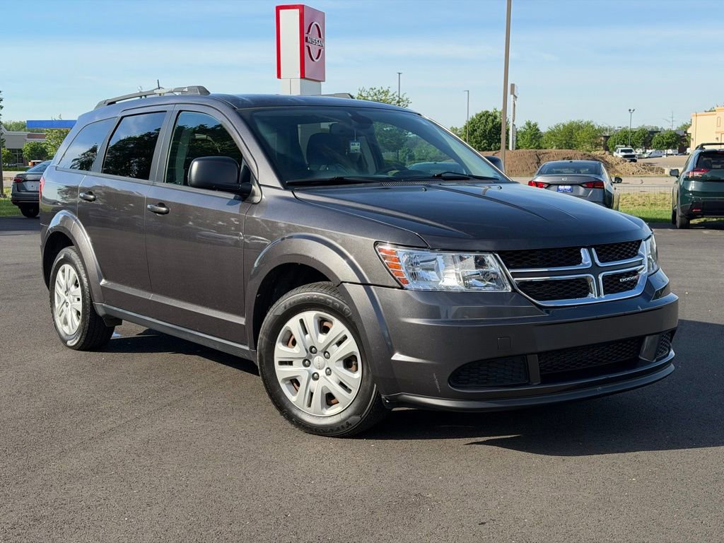 Used 2018 Dodge Journey SE