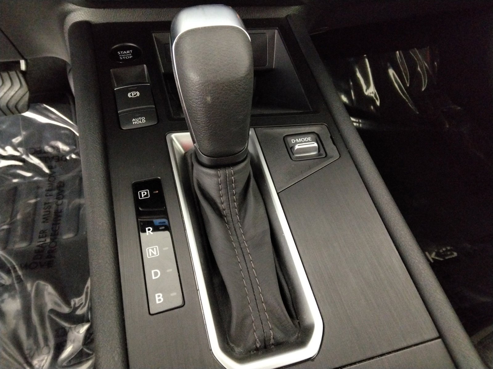 Used 2026 Nissan Kicks SV FWD image 19