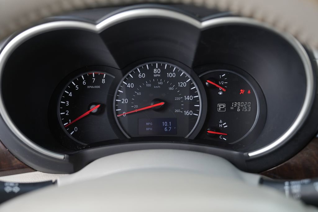 Used 2016 Nissan Quest SV FWD image 39