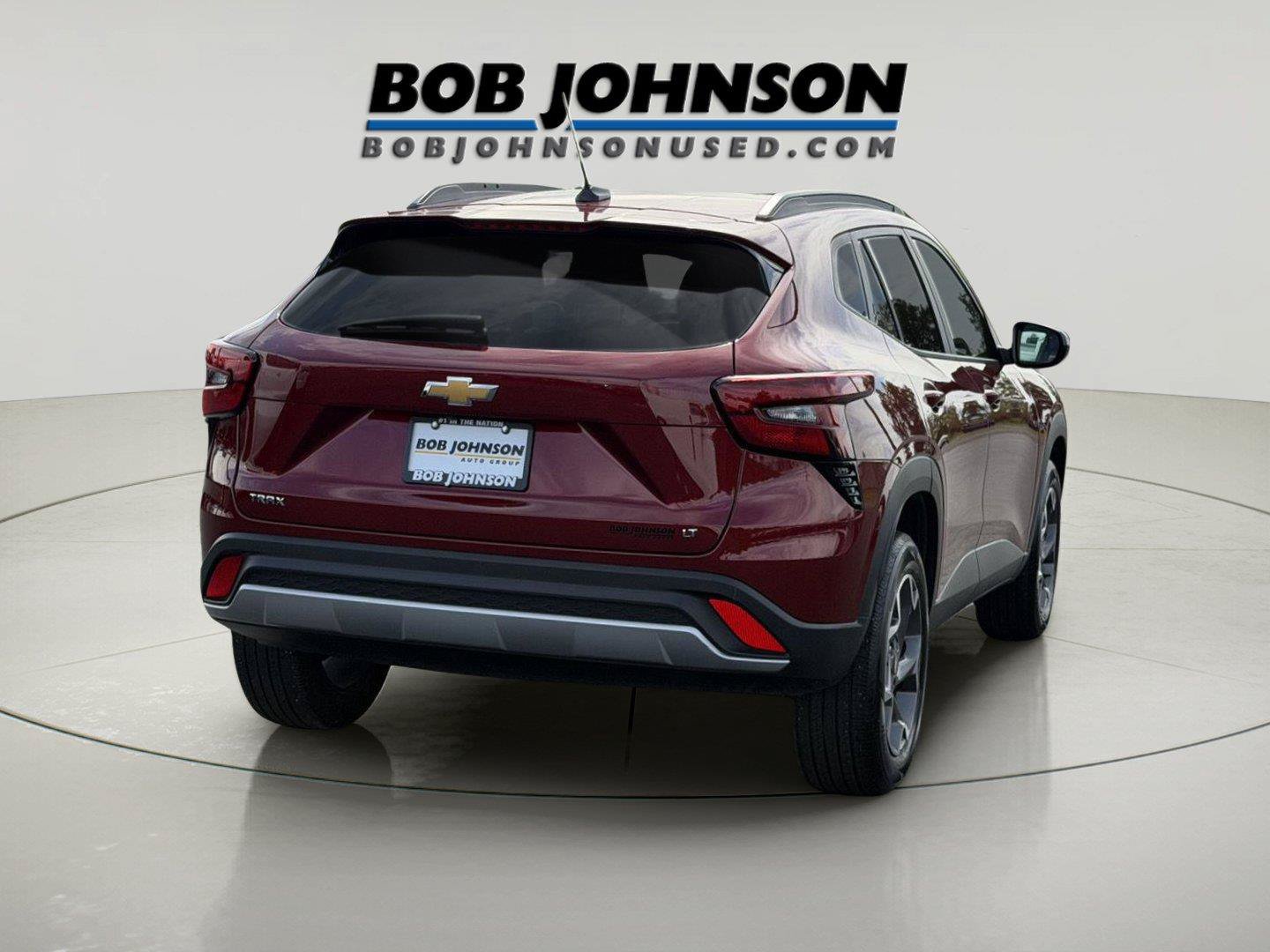 Used 2024 Chevrolet Trax LT w/ Driver Confidence Package FWD image 9