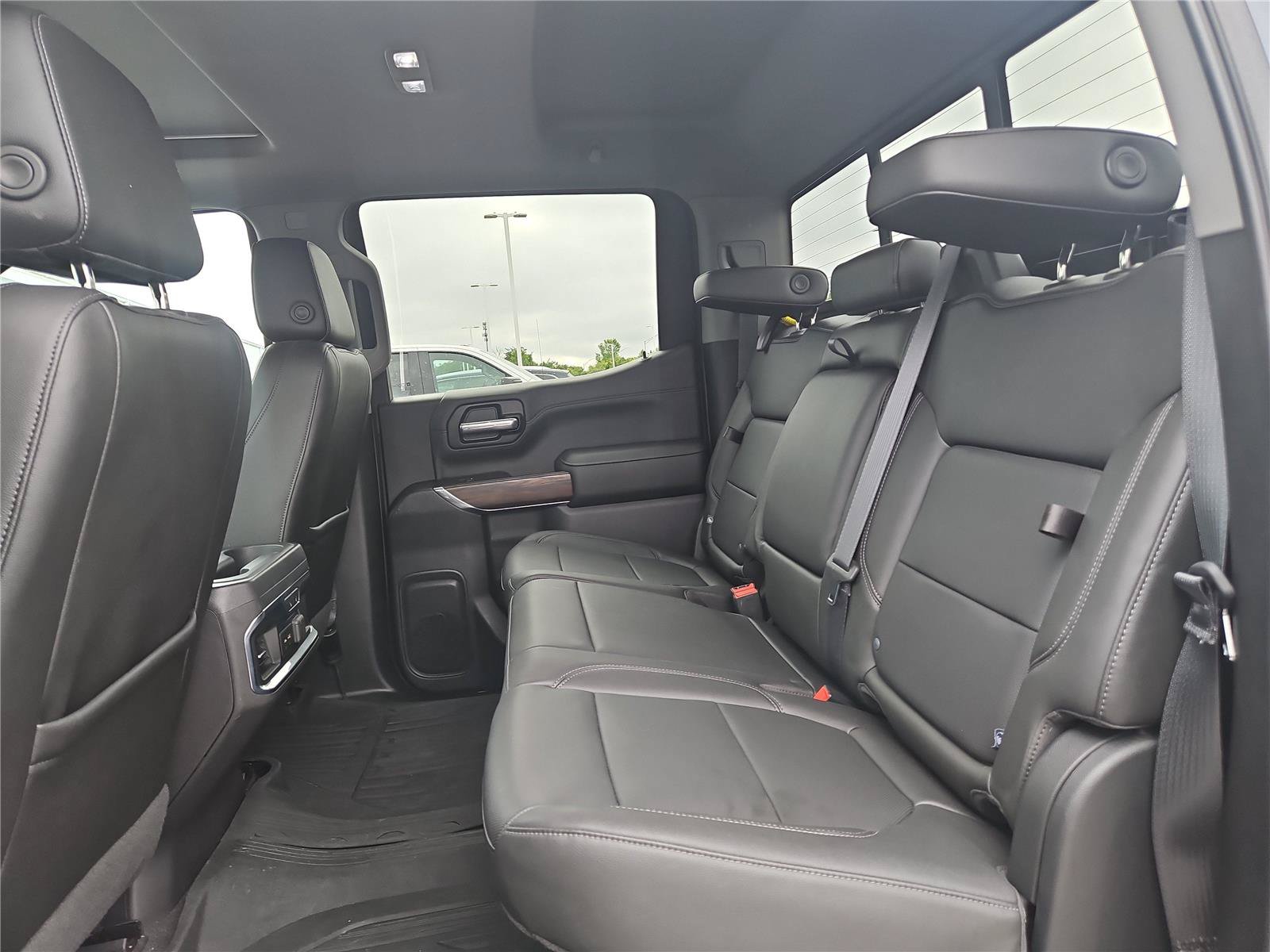 Used 2020 GMC Sierra 1500 SLT w/ SLT Premium Plus Package AWD/4WD image 13