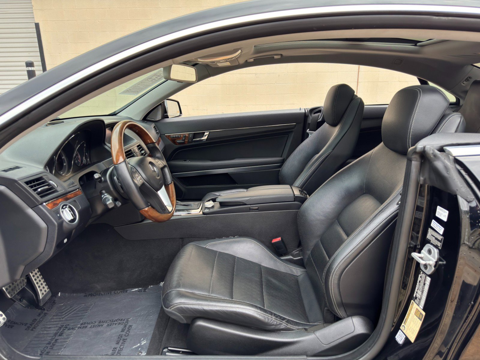 Used 2012 Mercedes-Benz E 550 Coupe image 16