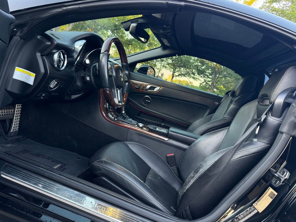 Used 2014 Mercedes-Benz SLK 250 image 16