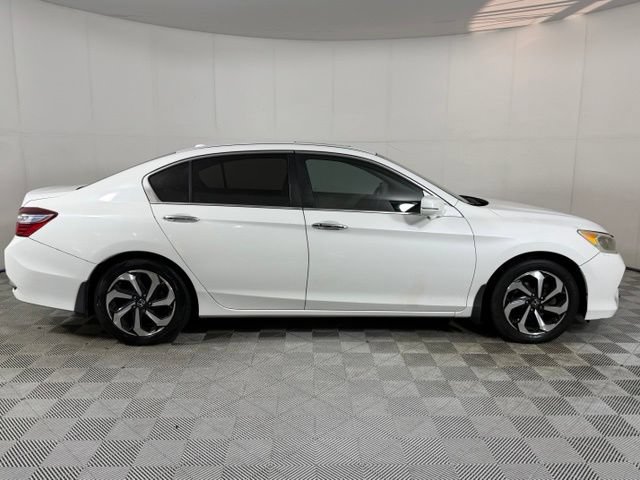 Used 2016 Honda Accord EX-L image 9