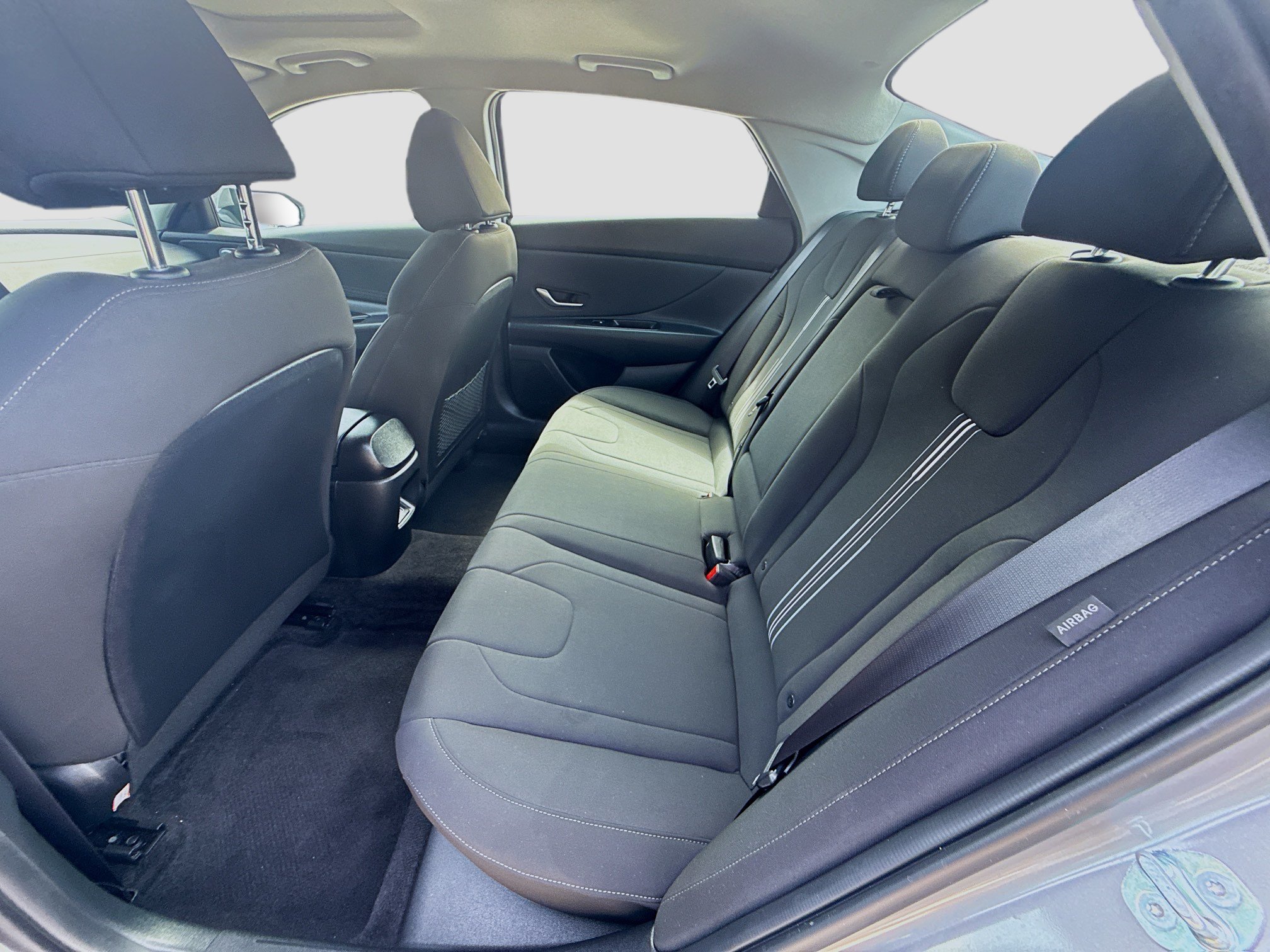 Used 2025 Hyundai Elantra SEL w/ Cargo Package FWD image 21