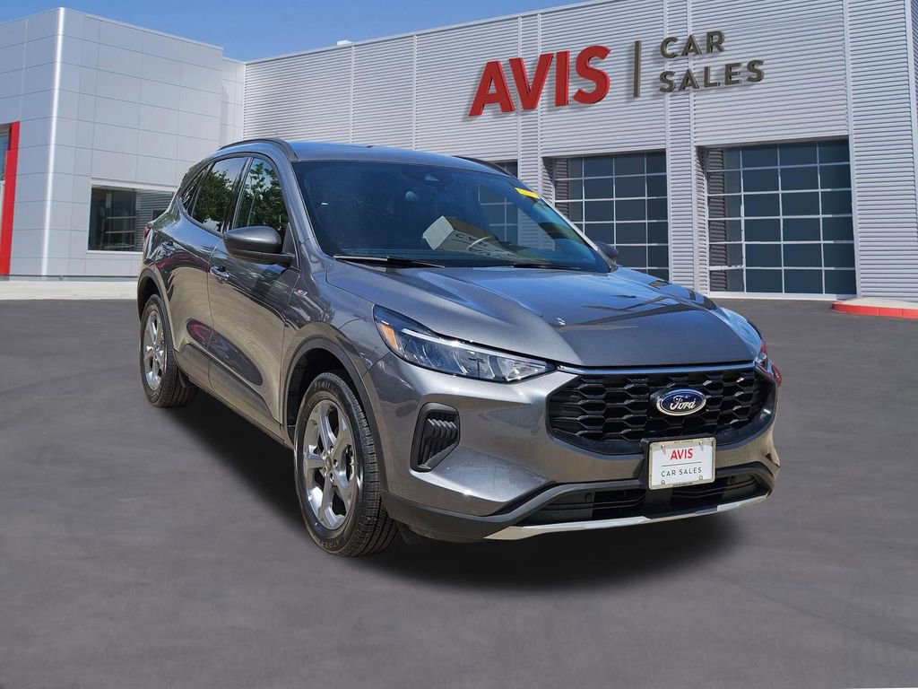 Used 2025 Ford Escape ST-Line image 9
