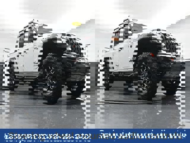 Used 2024 Jeep Gladiator Mojave w/ Technology Group image 27