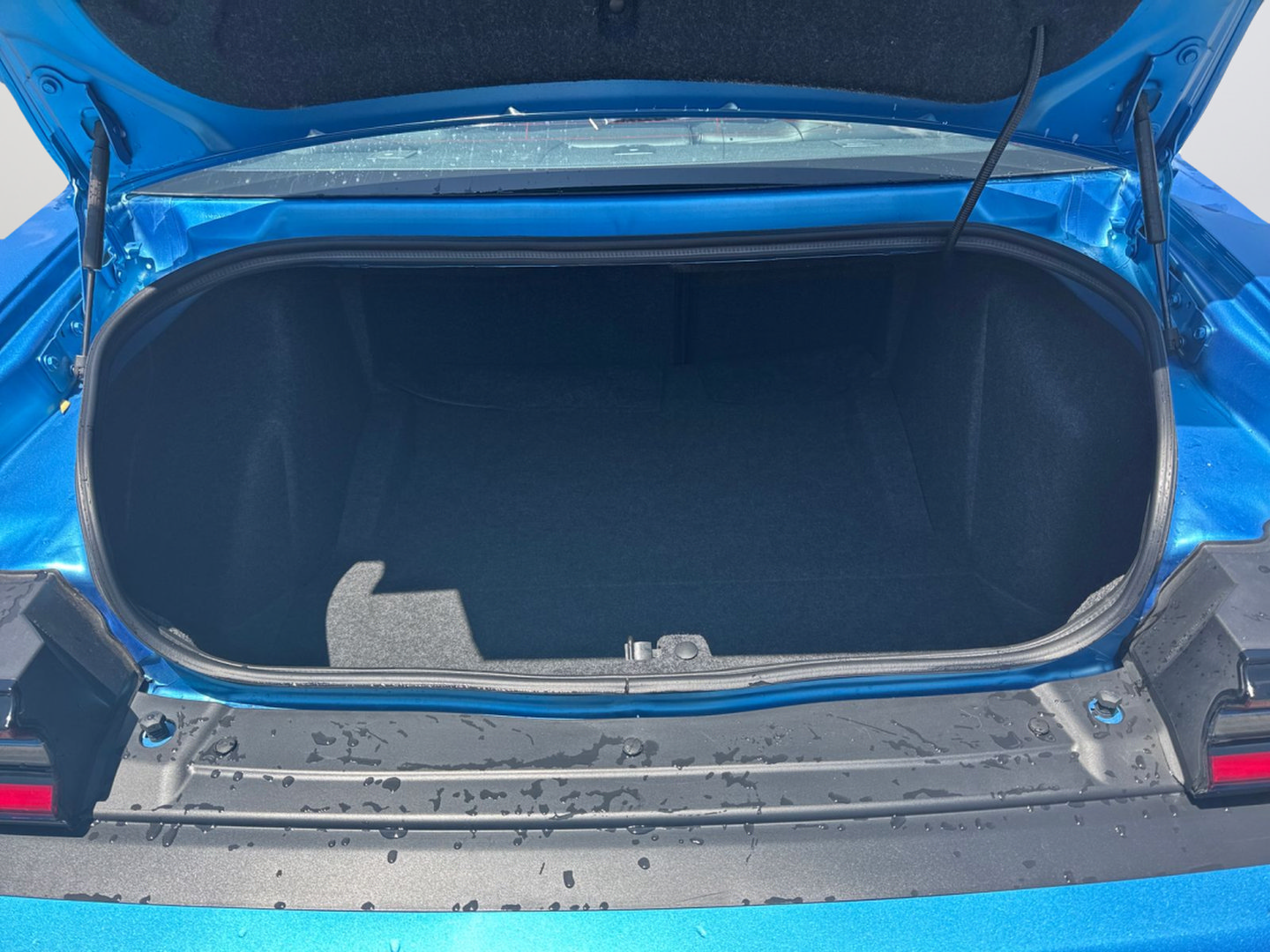 Used 2023 Dodge Challenger R/T Scat Pack RWD image 46