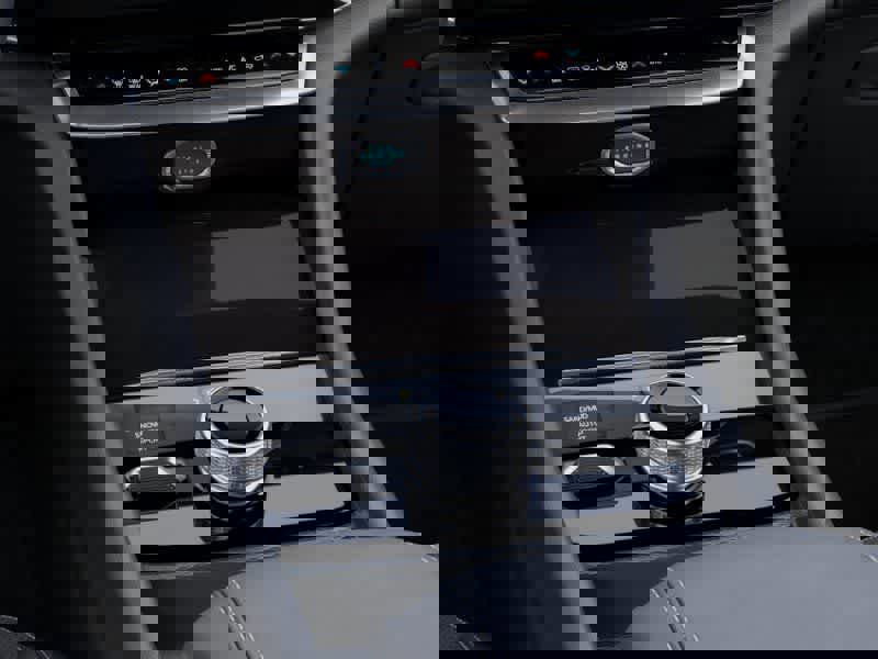 New 2026 Jeep Grand Cherokee Altitude image 24