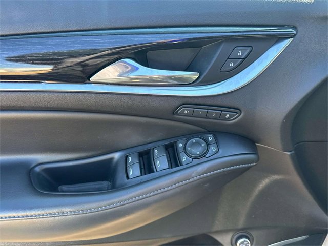 Used 2021 Buick Enclave Avenir w/ Avenir Technology Package image 26