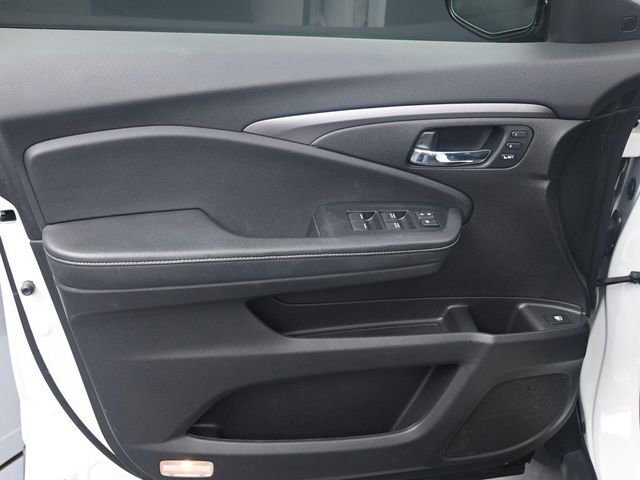 Used 2022 Honda Ridgeline RTL-E image 16