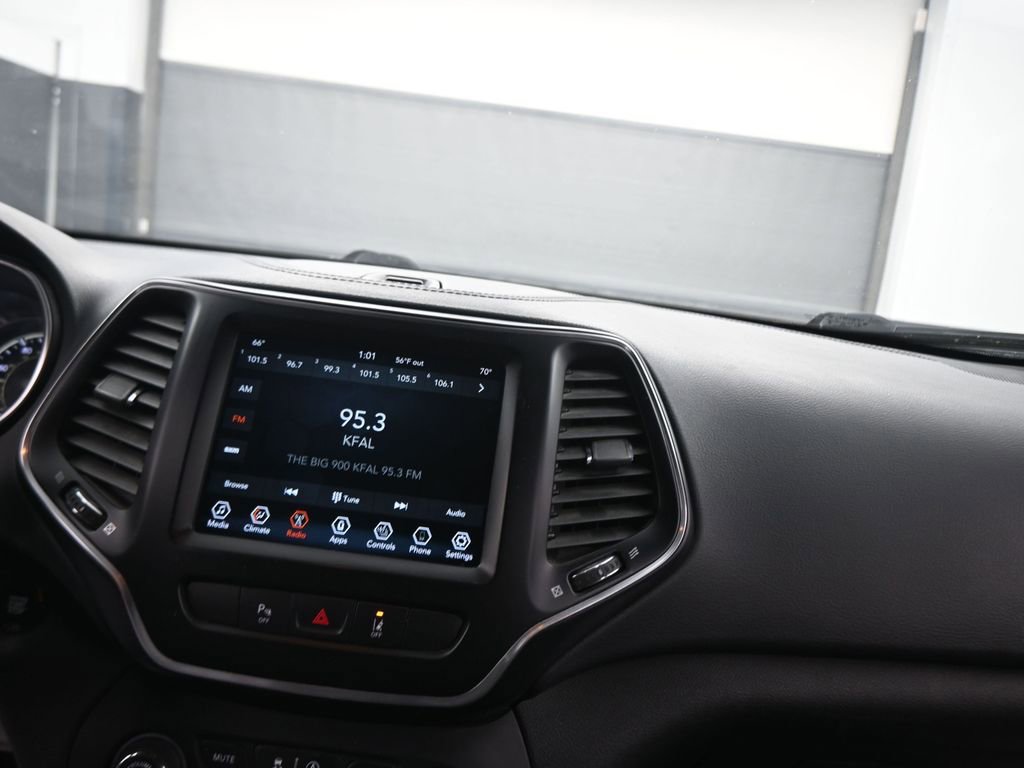 Used 2021 Jeep Cherokee Latitude Lux 80th Anniv w/ Quick Order Package 26U 80TH image 51