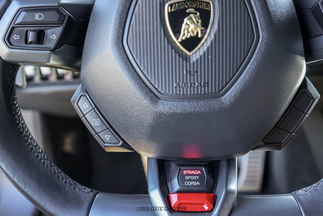 Used 2017 Lamborghini Huracan LP 580-2 RWD image 24
