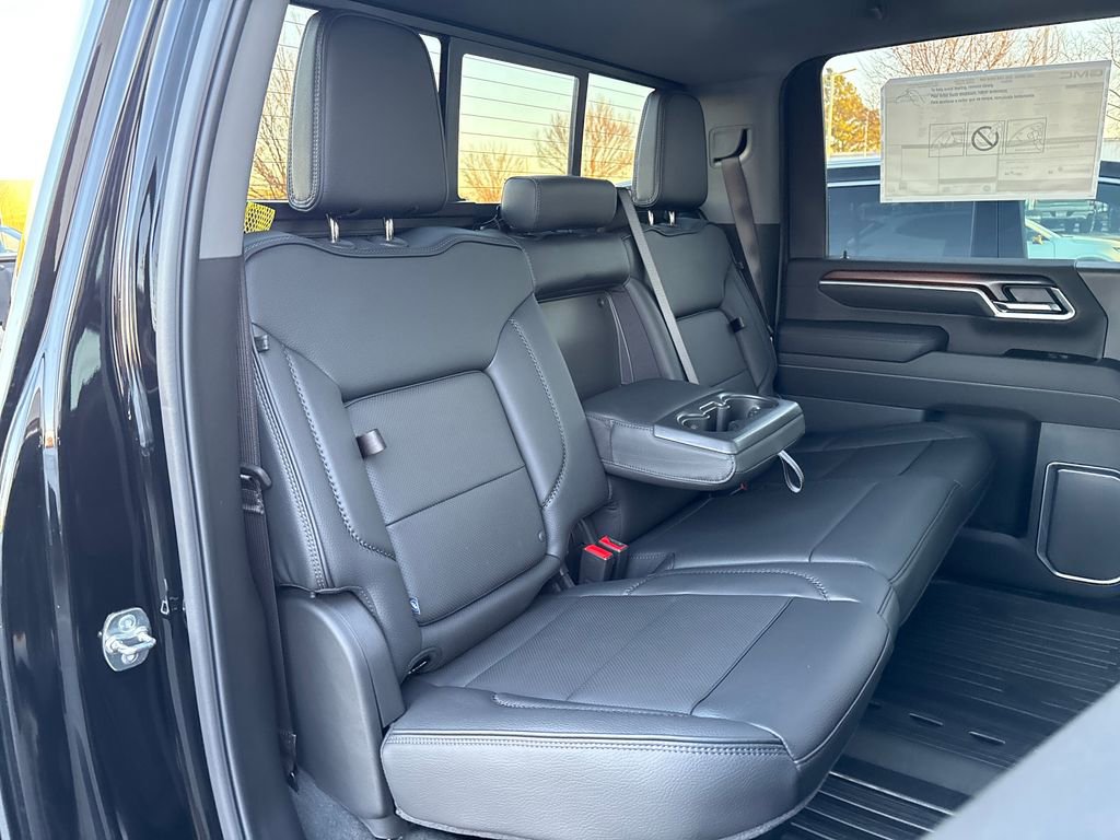 New 2026 GMC Sierra 2500 Denali w/ Denali Reserve Package AWD/4WD image 55