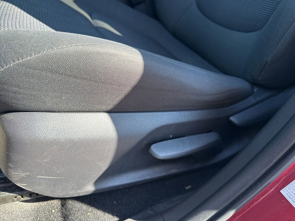 Used 2019 Toyota RAV4 LE w/ All Weather Liner Package AWD/4WD image 16
