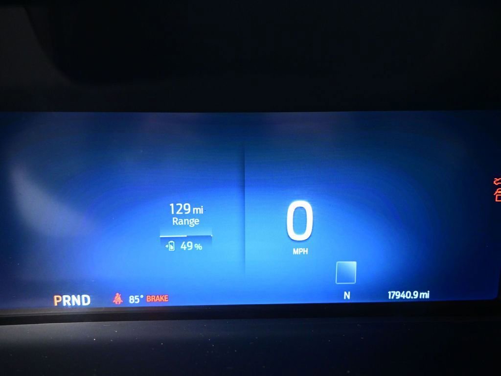 Used 2024 Ford F150 Lightning Platinum AWD/4WD image 17