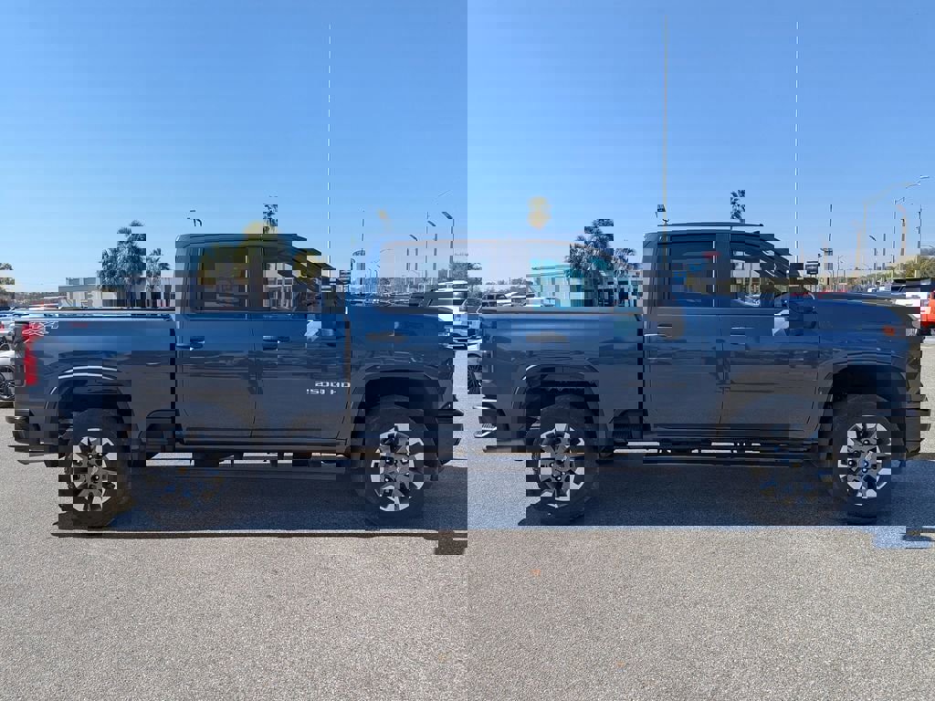 Certified 2025 Chevrolet Silverado 2500 Custom w/ Custom Value Package image 3