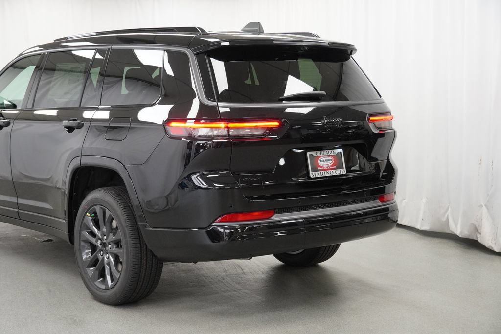 New 2026 Jeep Grand Cherokee L Limited AWD/4WD image 12