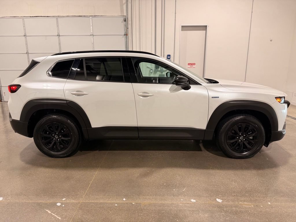 Used 2025 MAZDA CX-50 AWD 2.5 Hybrid w/ Premium Pkg image 4