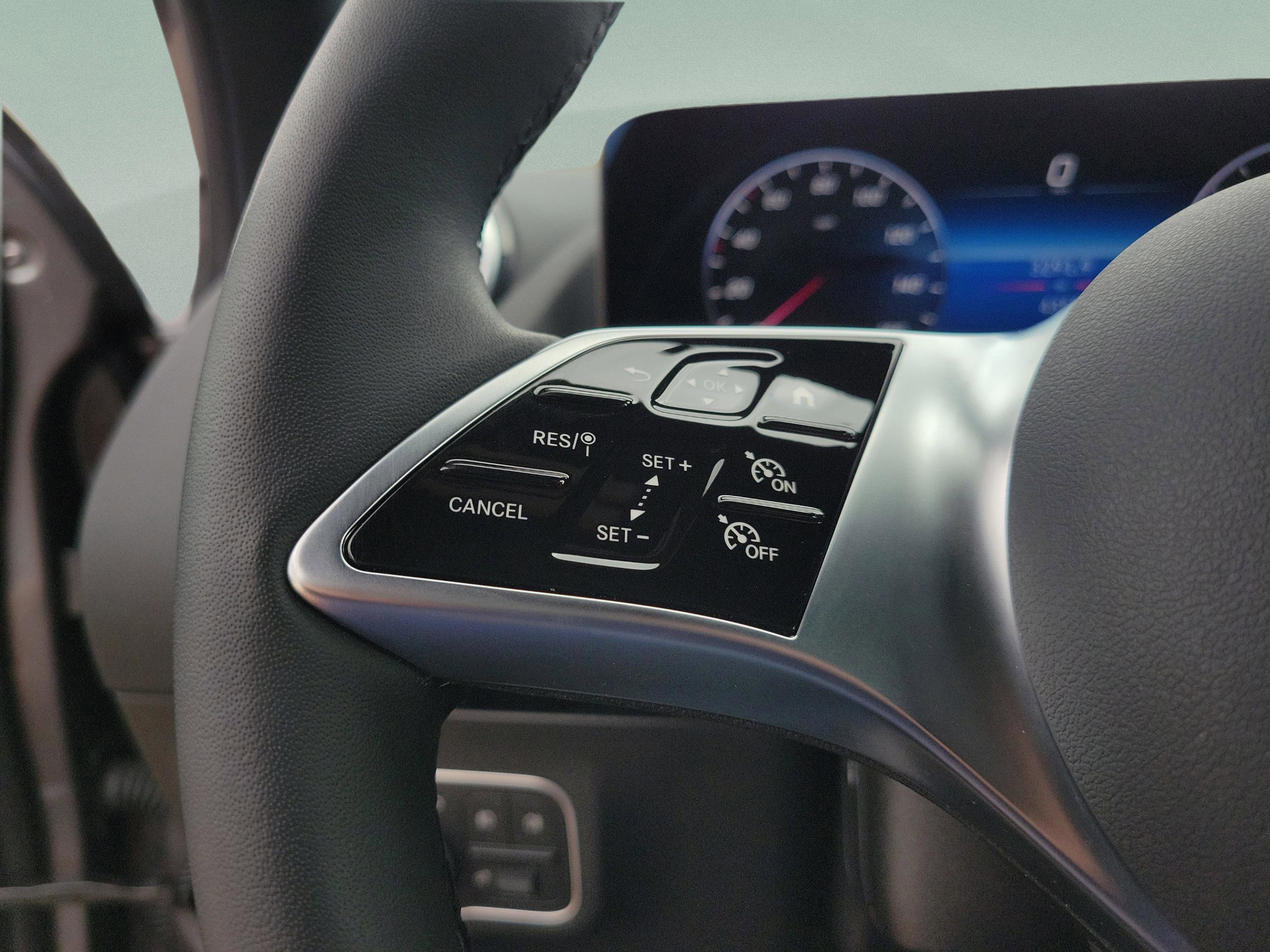 Certified 2026 Mercedes-Benz GLA 250 image 25