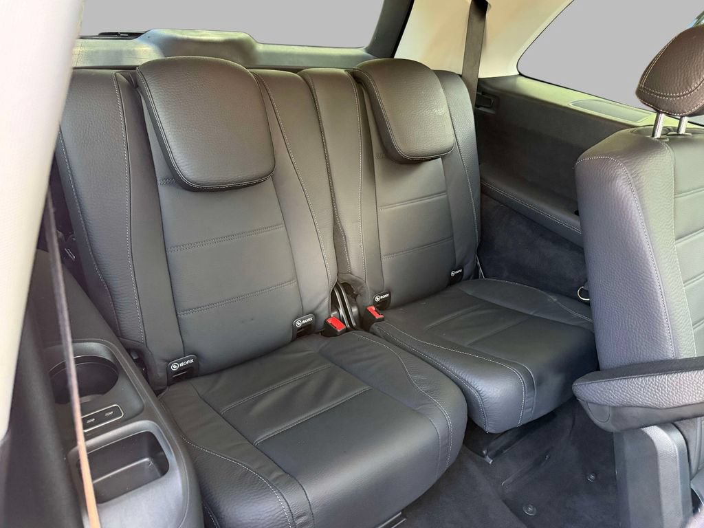Used 2023 Mercedes-Benz GLS 580 4MATIC image 17