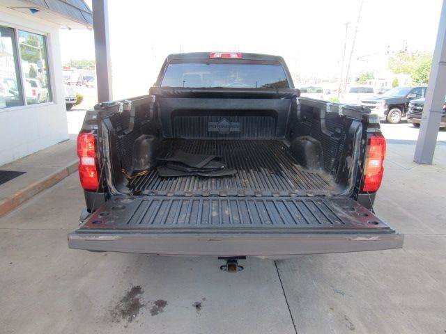 Used 2018 Chevrolet Silverado 1500 LT AWD/4WD image 12