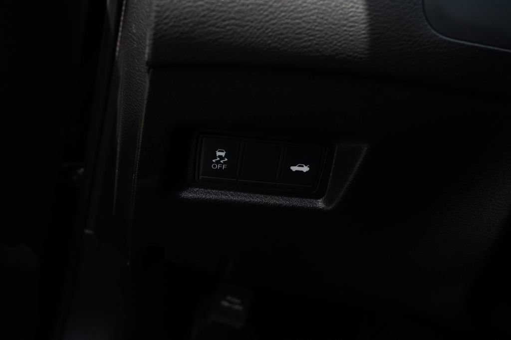 Used 2023 INFINITI Q50 Luxe w/ Cargo Package RWD image 33