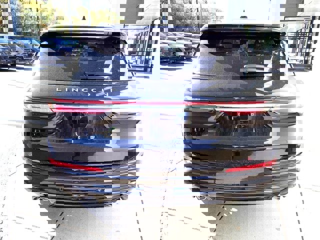 New 2026 Lincoln Corsair Premiere image 4