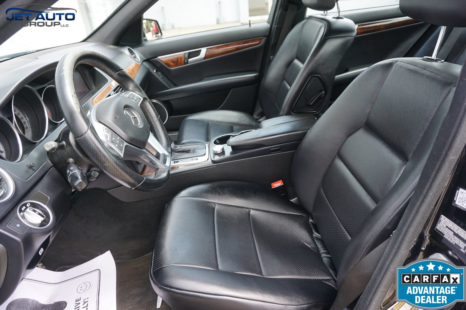 Used 2012 Mercedes-Benz C 300 4MATIC Sedan image 25