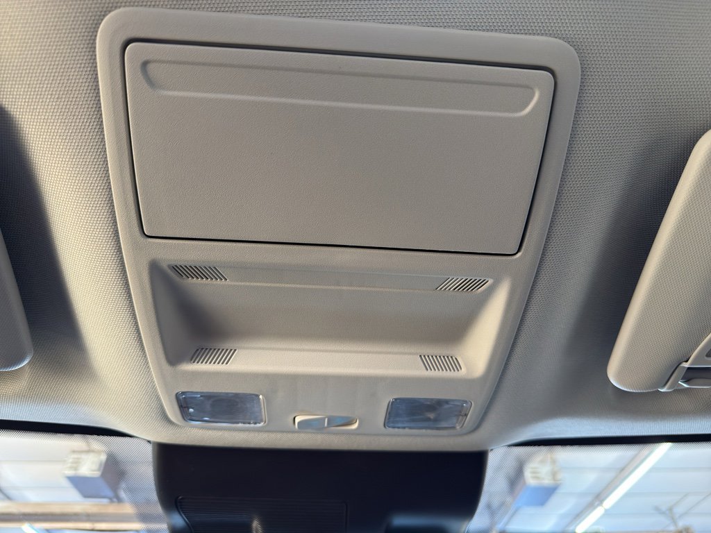 New 2025 Ford Maverick XL w/ Equipment Group 101A image 19