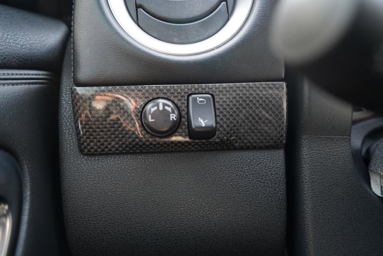 Used 2010 Nissan GT-R Premium image 24