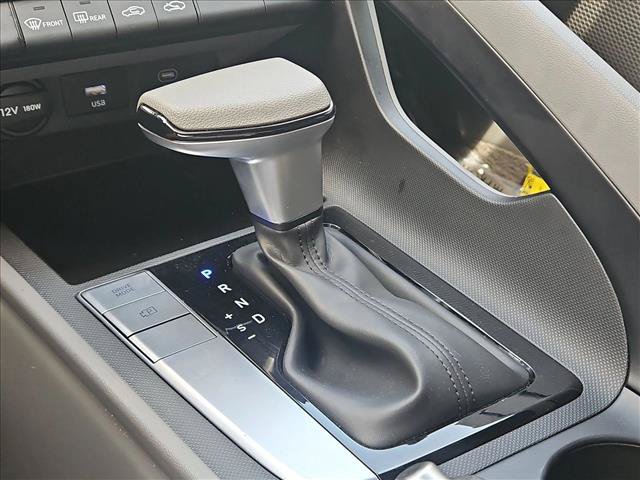 Used 2024 Hyundai Elantra SEL FWD image 10