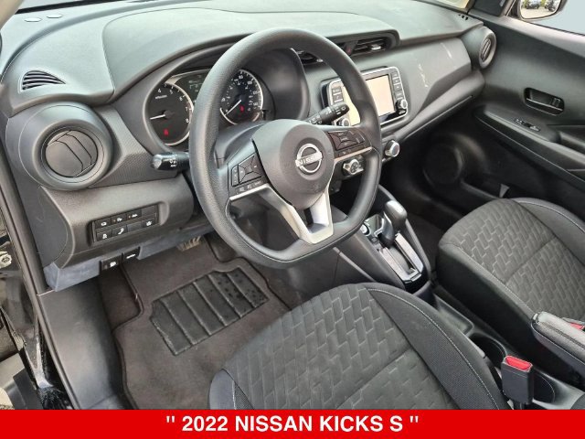 Certified 2022 Nissan Kicks S FWD image 18