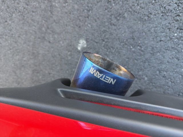 Used 2022 Chevrolet Camaro LT image 9