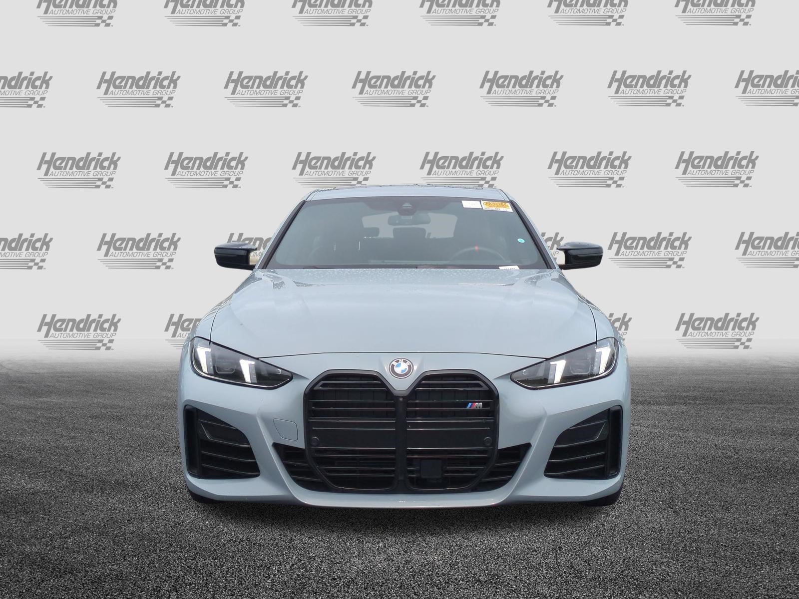 Used 2025 BMW M440i RWD image 3