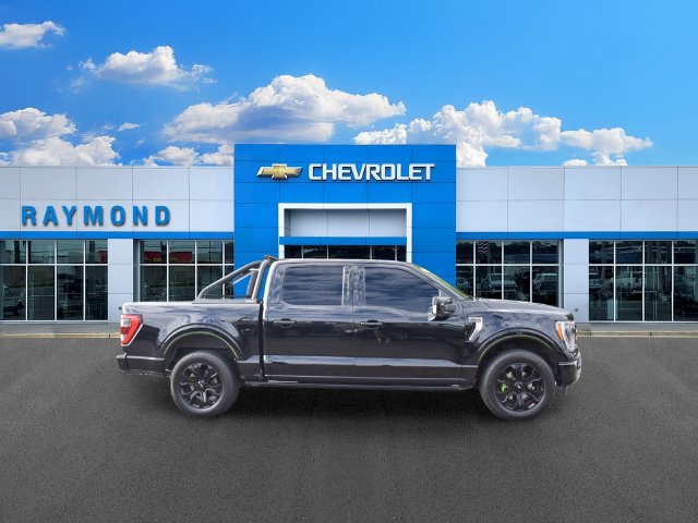 Used 2023 Ford F150 Platinum w/ Equipment Group 701A High AWD/4WD image 2