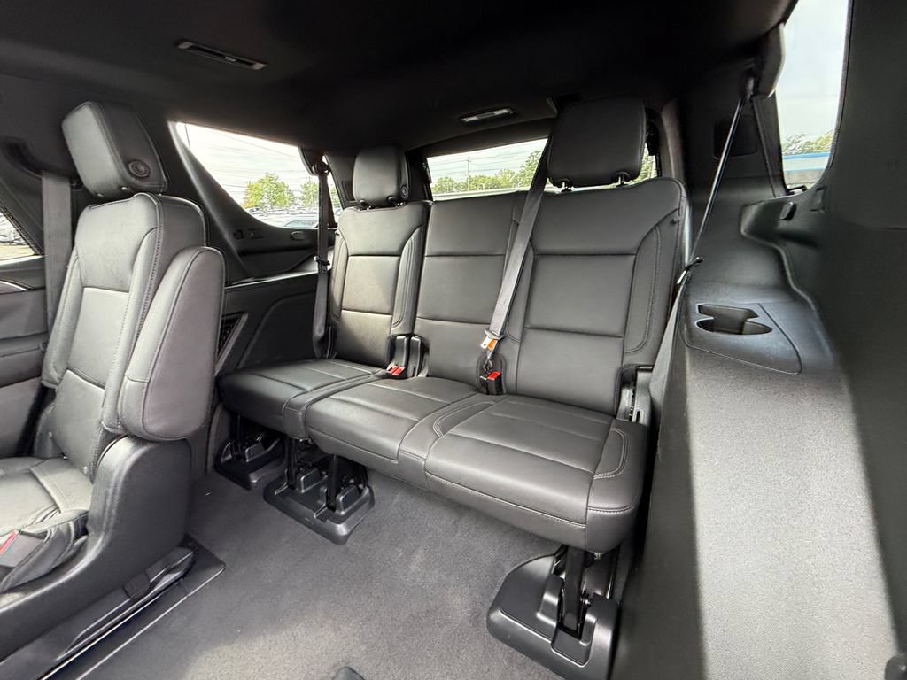 Used 2023 Chevrolet Tahoe LT w/ Luxury Package AWD/4WD image 25
