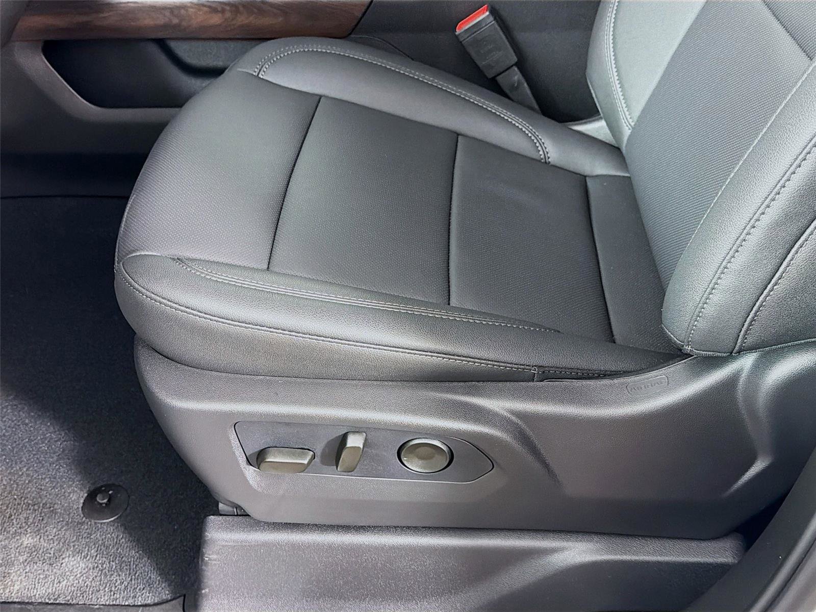 New 2026 GMC Sierra 3500 SLT w/ SLT Premium Package image 22