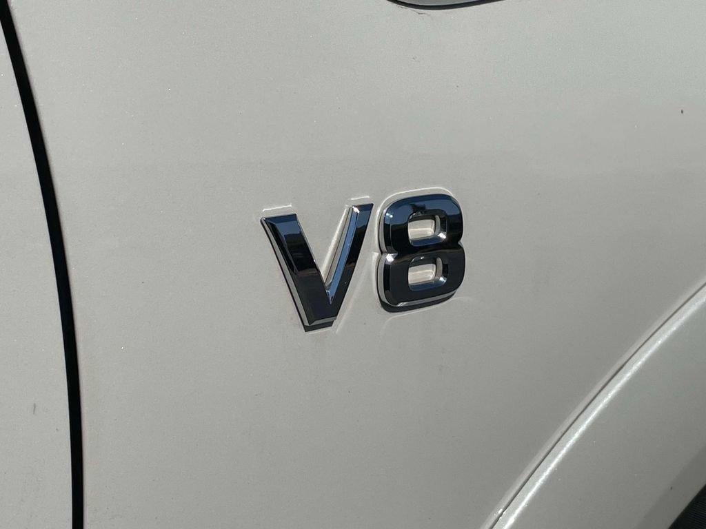 Used 2019 Nissan Armada Platinum w/ Captain's Chairs Package AWD/4WD image 10