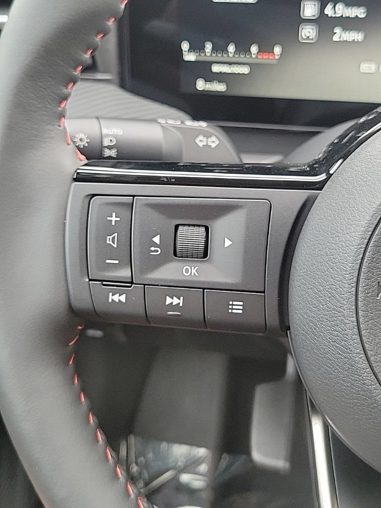 New 2026 Nissan Kicks SR w/ SR Premium Package AWD/4WD image 29