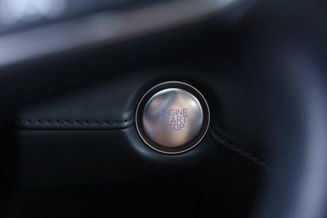 Used 2023 Hyundai Santa Fe Limited FWD image 16