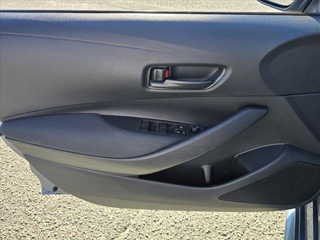 Used 2022 Toyota Corolla LE image 9