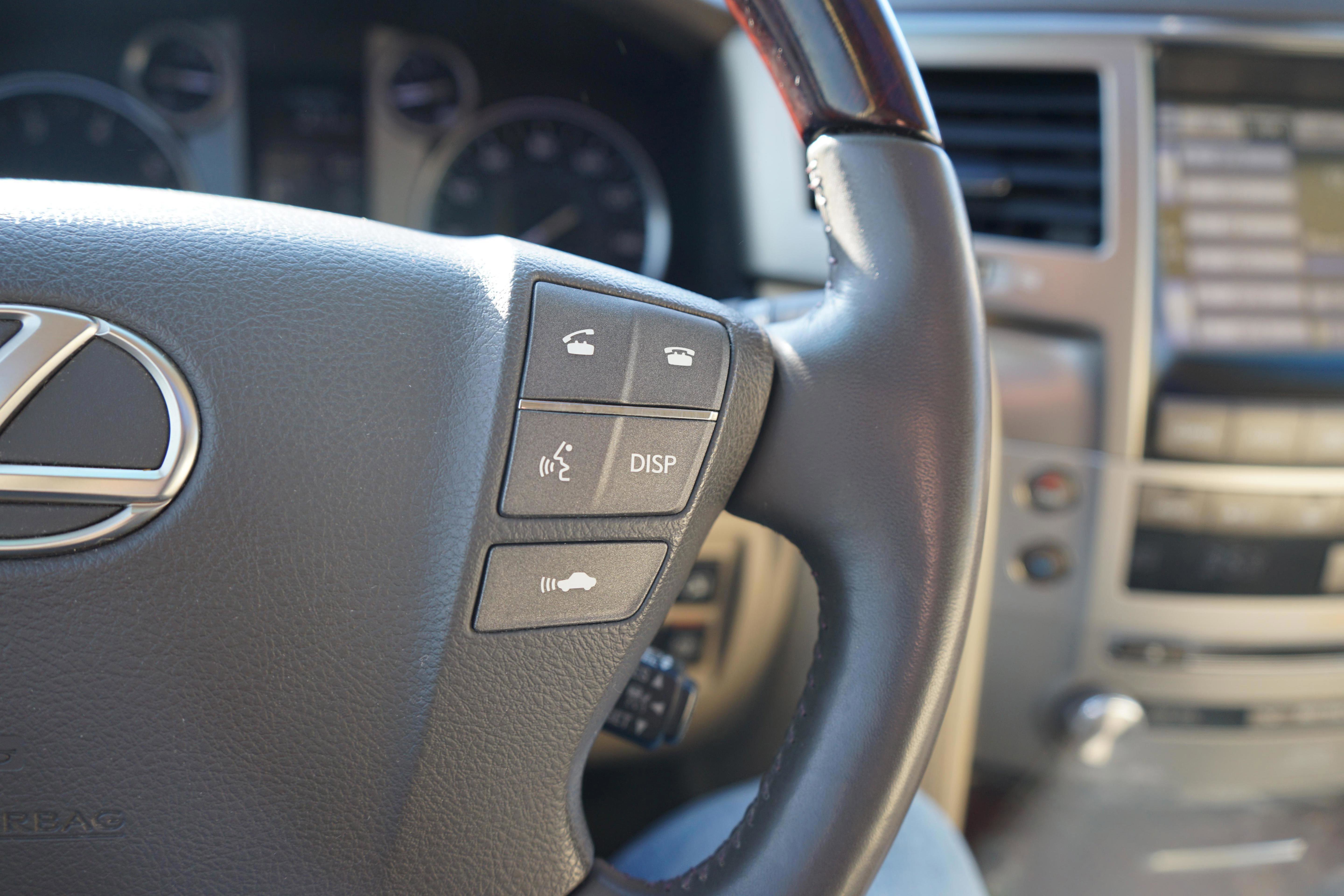 Used 2014 Lexus LX 570 4WD image 14