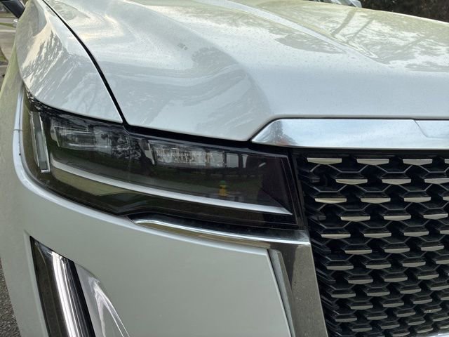 Used 2022 Cadillac Escalade ESV Premium Luxury image 8