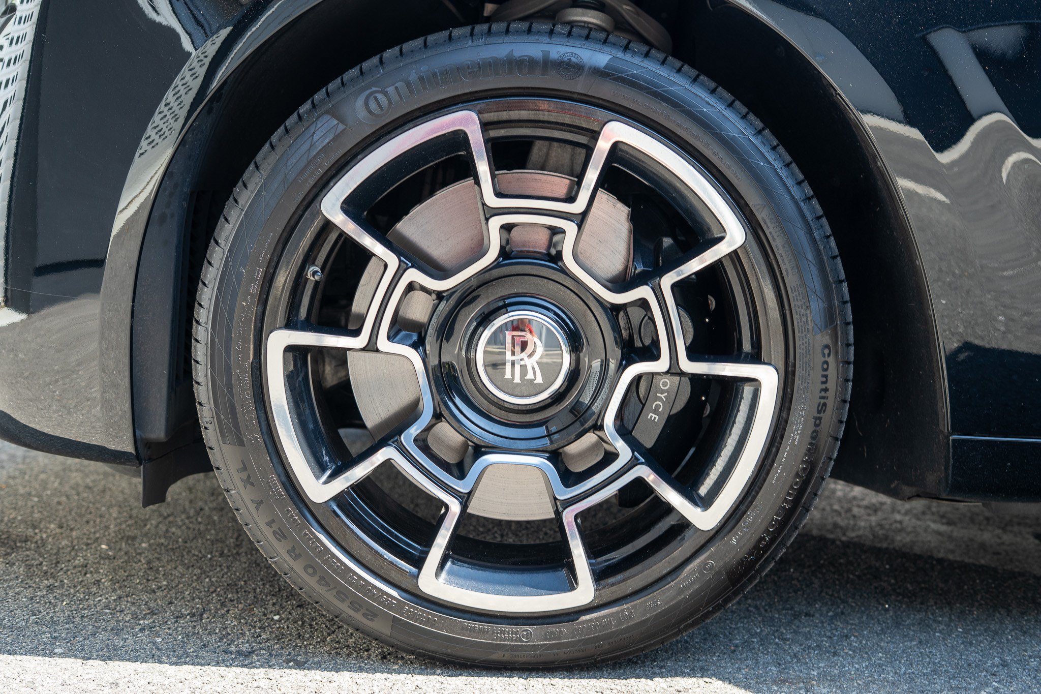 Certified 2018 Rolls-Royce Ghost RWD image 6