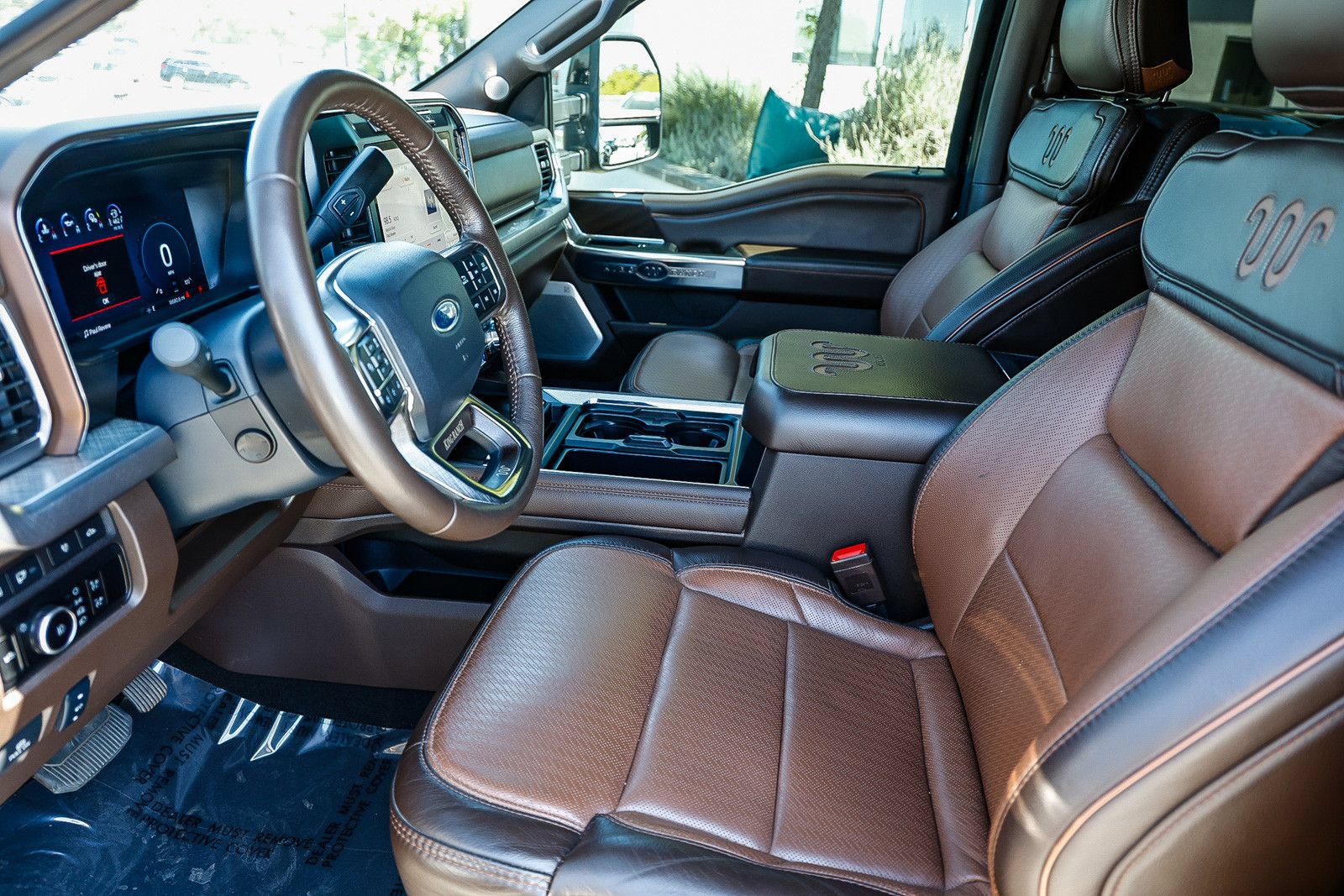 Used 2024 Ford F450 King Ranch w/ FX4 Off-Road Package AWD/4WD image 19