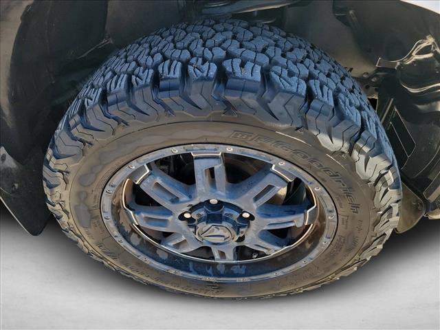 Used 2016 Toyota Tundra SR5 image 9