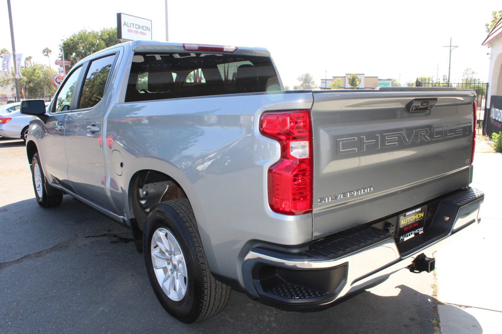 Used 2025 Chevrolet Silverado 1500 LT RWD image 39