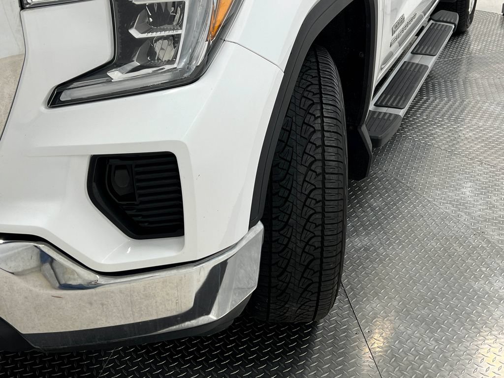 Used 2019 GMC Sierra 1500 SLE w/ X31 Off-Road Package AWD/4WD image 38