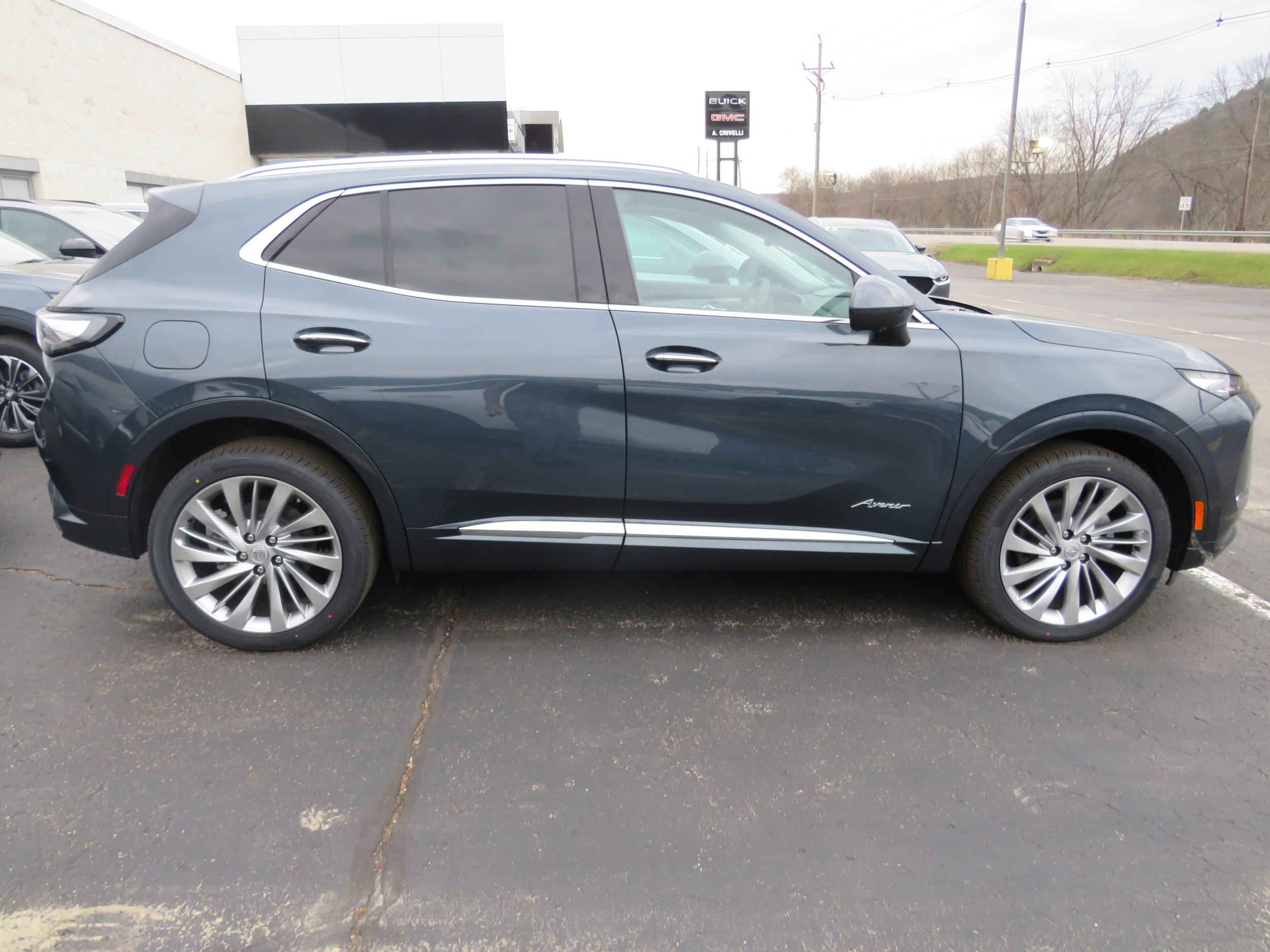 New 2026 Buick Envision Avenir image 7